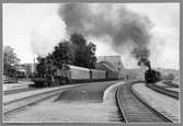 Statens Järnvägar, SJ S2 1307 med persontåg vid Sölvesborg station 1958.