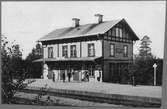 Hällnäs station.