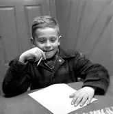 Ungrare firar jul på Loka brunn.
Bildsidan.
December 1956.