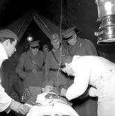 Kungen på I3 besök.
December 1956.