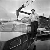 Örebroare bygger båt.
6 juni 1957.