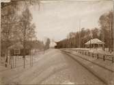 Bryngenäs hållplats i vinterskrud i december 1916.