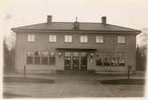 Vy vid Bäckefors station.