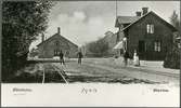 Ekedalens station.
Trafikplats anlagd 1874. En- och enhalvvånings stationshus i trä