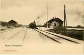 Trafikplats anlagd 1898. Envånings stationshus i tegel