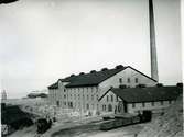 Industrispår i Höganäs. Gruvindustri utvecklades för brytning av kol och leror för tillverkning av eldfast keramik. Stenfabriken och Krauss lok.