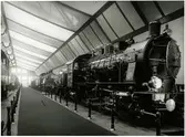 Baltiska utställningen 1914.  Ånglok på rad.
