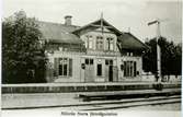 Målerås Norra station anlagd 1875. En- och enhalvvånings stationshus i trä.