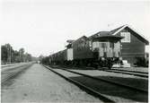 Rosshyttans Station. Norra änden mot Krylbo med kabeltåget.