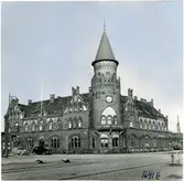 Trelleborgs stationshus i tysk-romantisk riddarborgsstil..