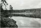 Skallbergets hållplats vid sjön Malingen.