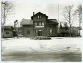 Vy över Säffle Station, gatusidan.