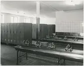 SRJ. Del av omklädningsrum för verkstadspersonalen, Mörby Verkstad.
SRJ , Stockholm - Rimbo Järnväg