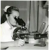 Läkarmottagningen SJ. Lab. Sköterskan. Syster Birgit.