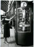 Trafikrestaurangen, T.R. färdkost-automat i centralhallen.