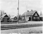 Blattnicksele nåddes av inlandsbanan under den andra halvan av 1920-talet, både 1927 och 1928 var det först provisorisk gods- och persontrafik, sedan fick Blattnicksele allmän trafik från den 1 december 1929.