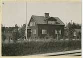 Ett hus där folk bodde som arbetade på järnvägen.