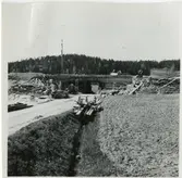 Förberedelse för dubbelspår linjen Järna-Katrineholm.
Bron vid Älghammar, stavades förr Elghammar.