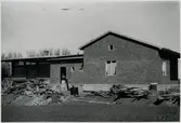 Byggnationen av det nya stationshuset i Anderslöv, maj 1949.