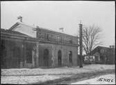 Nässjö station. Tillbyggnad av stationshuset sedd från gatan.