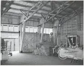 Godsmagasin vid Svängsta station.