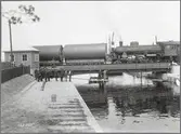 Provbelastning av svängbro över kanalen i Jönköping, Statens Järnvägar, SJ B 1143, SJ Q9 1041.