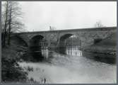 Gamla järnvägsbron över Säveån vid Nolby på linjen mellan Alingsås och Torp.