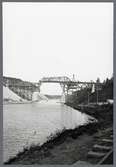 Södertälje klaffbron under byggnad år 1919.