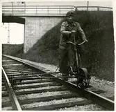 Rälssmörjning från trampdressin.