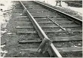Del av bangården efter olyckan 1956-03-29 då tåg 93, 'Nordpilen, spårade ur vid Granbo station.