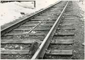 Del av bangården efter olyckan 1956-03-29 då tåg 93, 'Nordpilen, spårade ur vid Granbo station.