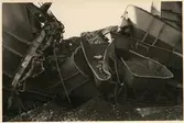 Godsvagnar med malm som har vält efter olycka i Nattavaara september 1953.