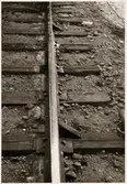 Skador på rälsen efter olycka i Simeå mars 1956.