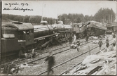 Statens Järnvägar, SJ A 1016 och SJ B 1035 har kolliderat på stationen i Malmslätt.