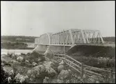 Järnvägs- och landvägsbron över Kalix älv