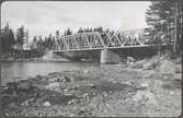 Bro över Vindelälven. Bron färdig 1924.