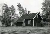 Byggnad vid Bratteborg station.