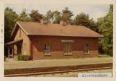 Klostersågen station 1971. Malmö - Tomelilla Järnväg, MöToJ. Stationen öppnades och stationshuset byggdes 1893. Gick över till Statens Järnvägar, SJ 1943. Stationen lades ner 1970.