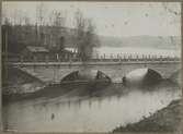 Dubbelspårsbanbyggnad Göteborg - Alingsås. Järnvägsbron över Säveån vid Norsesund. Nov 1916.