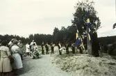 Ceremoni vid återinvigningen av minnesstenen vid Lyckan.