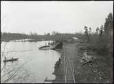 Hamnen vid Gammelkroppa med Östra Värmland station 
Kroppa Järnväg 1857-1874 Sjöbana .