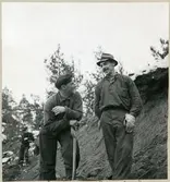 Johan Borg och Ture Lunde i rallarlaget.