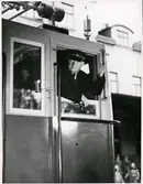 Lokförare på invigningståget för elektrifieringen av linjen mellan Gävle-Falun 1943-10-01.