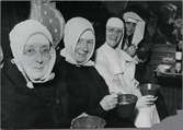 Nunnor som utväxlades vid krigsfångeutväxling.