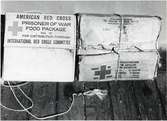 Röda Korsets paket under krigsfångeutväxling.