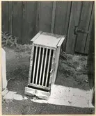 Fotoserie av Ostermans gengasutrustning.