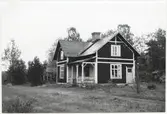 Norra Hälsinglands Järnväg, NHJ. Stationshuset i Via efter järnvägens nedläggning.