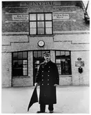 Stationsmästare Klas Hjalmar Larsson i Munkedal 1904.