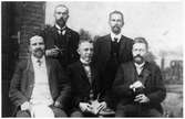 Karl Tirén längst ner till vänster i bild som representant för Järnvägsmannaförbundet vid en internationell facklig kongress i Wien 1908.