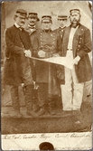 Gruppfoto vid besiktning av Östra stambanan.